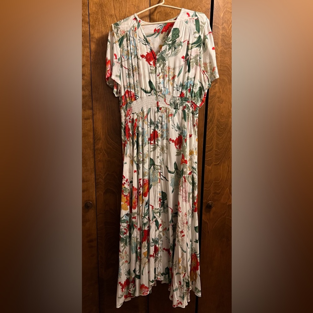NEW long flowery flowy dress